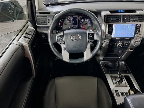 Certified 2024 Toyota 4Runner SR5 Premium image 21