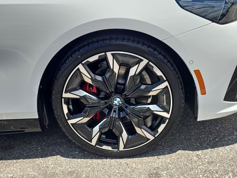 New 2026 BMW 530i xDrive w/ M Sport Package image 34