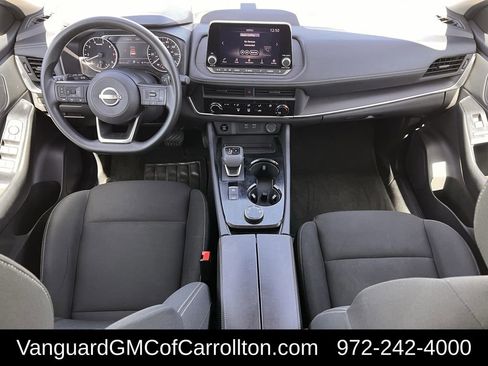 Used 2024 Nissan Rogue S image 11