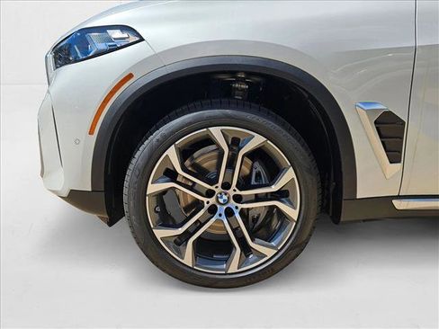 New 2026 BMW X5 xDrive40i image 8