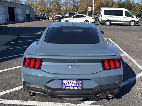 Used 2024 Ford Mustang Premium image 2