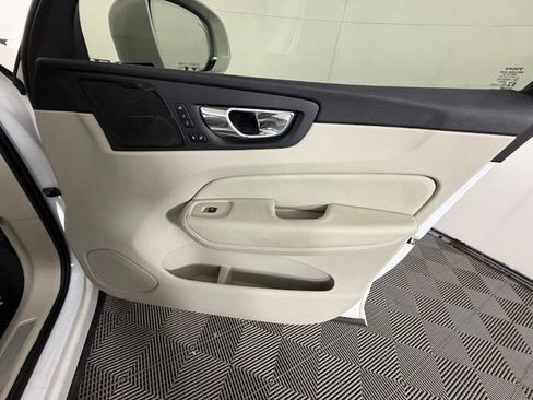 Used 2020 Volvo XC60 T5 Inscription w/ Protection Package FWD image 40