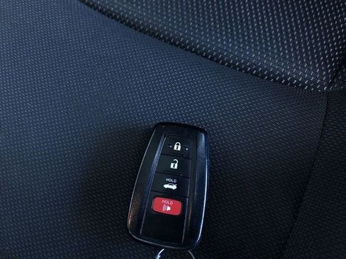 Certified 2021 Toyota Corolla SE w/ SE Premium Package image 31