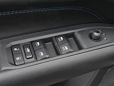 New 2025 Jeep Compass Limited w/ Sun & Sound Group image 15