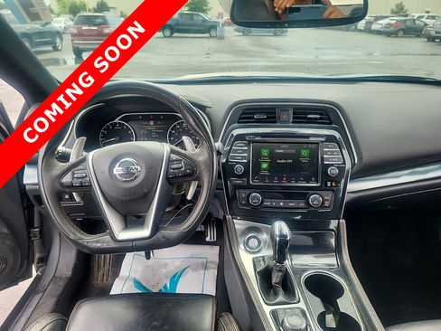 Used 2021 Nissan Maxima SR w/ Sport Mat Group FWD image 6