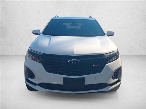 Used 2024 Chevrolet Equinox RS image 2