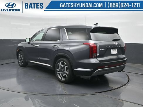 Used 2024 Hyundai Palisade Limited AWD/4WD image 8