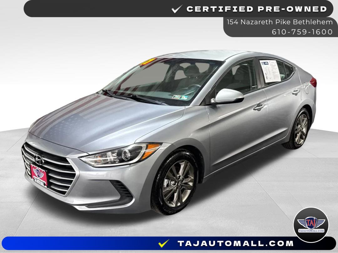 Used 2017 Hyundai Elantra SE FWD image 1