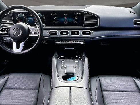 Used 2022 Mercedes-Benz GLE 350 4MATIC w/ Premium Package image 16