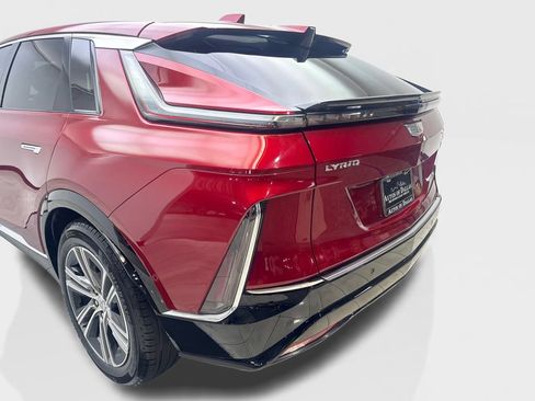 Used 2024 Cadillac Lyriq Luxury RWD image 19