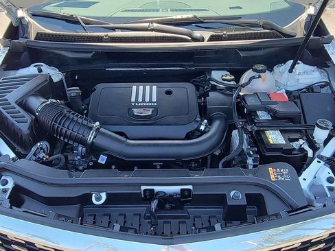 Used 2025 Cadillac XT5 Luxury image 28