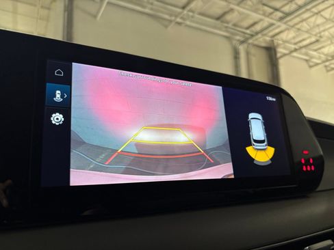 Used 2025 Hyundai Palisade SEL FWD image 26