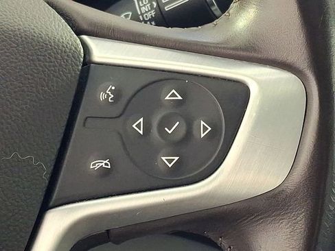 Used 2018 GMC Acadia SLT image 23