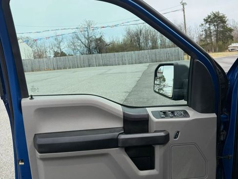 Used 2017 Ford F150 XL w/ Equipment Group 101A Mid image 11