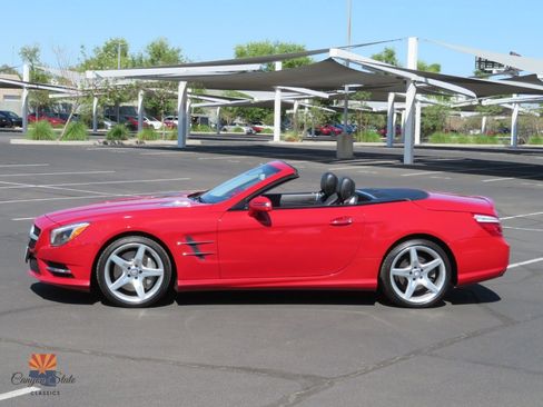 Used 2013 Mercedes-Benz SL 550 image 10