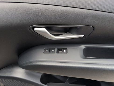 Used 2025 Hyundai Santa Cruz SEL FWD image 33