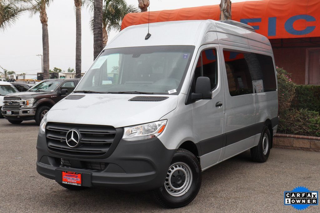 Used 2024 Mercedes-Benz Sprinter 2500 image 3