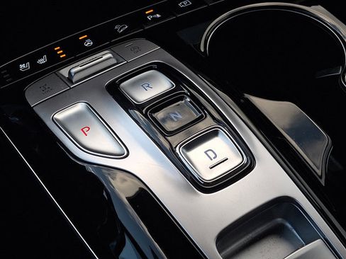 Used 2023 Hyundai Tucson Limited image 15