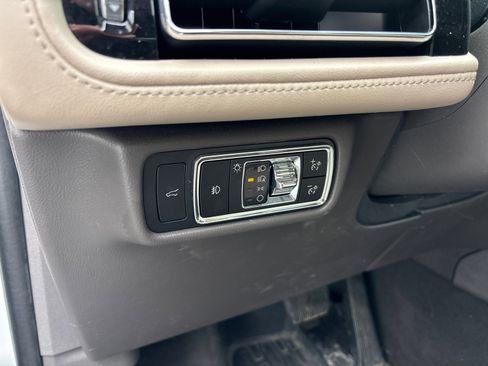 Used 2024 Lincoln Aviator Reserve w/ Equipment Group 201A AWD/4WD image 14