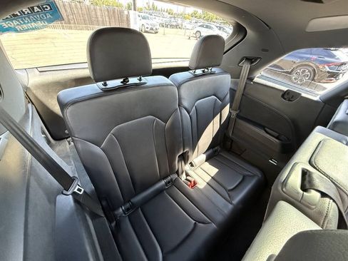 Used 2018 Audi Q7 3.0T Prestige AWD/4WD image 20