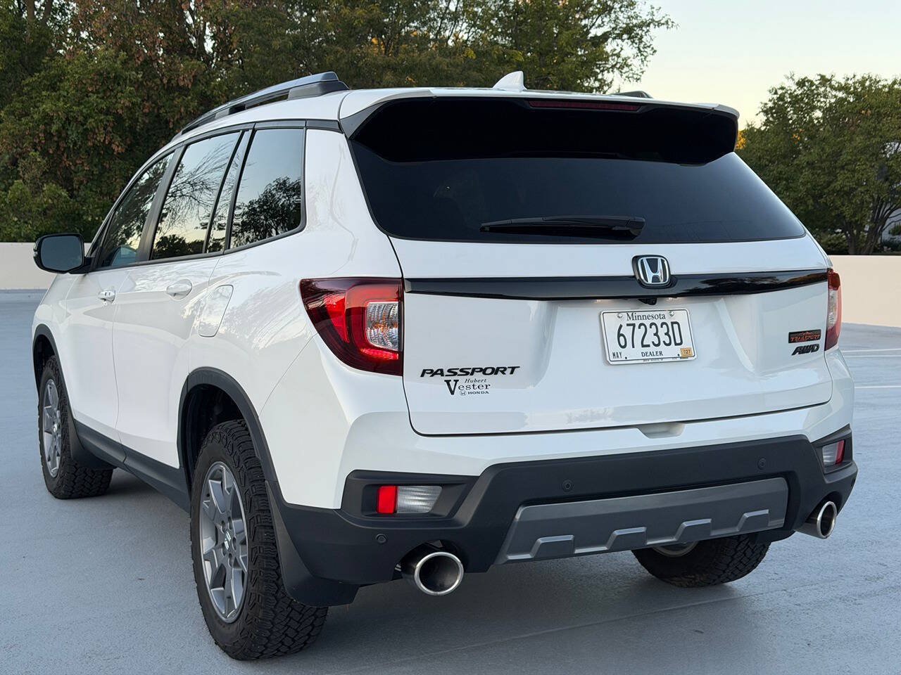 Used 2024 Honda Passport TrailSport image 4