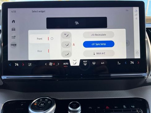 New 2026 Ford Expedition Active image 35