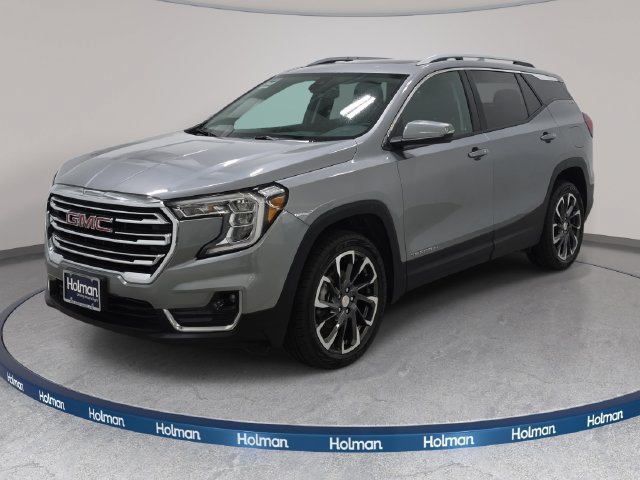 Used 2023 GMC Terrain SLT w/ LPO, Floor Liner Package AWD/4WD image 1