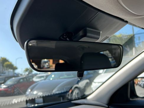 Used 2024 Kia Niro Wind FWD image 28
