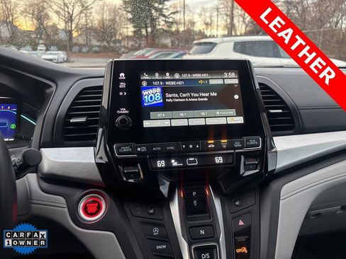 Used 2023 Honda Odyssey EX-L image 16