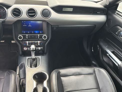 Used 2022 Ford Mustang Premium RWD image 17