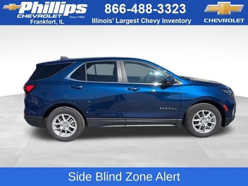 Used 2023 Chevrolet Equinox LT image 7