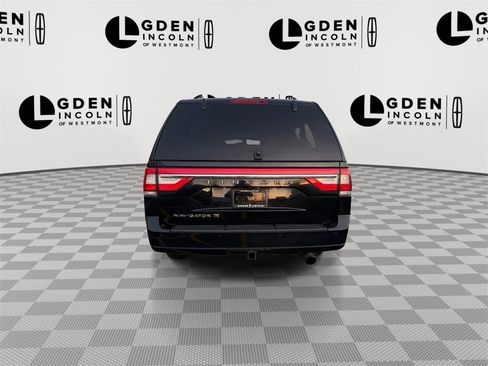 Used 2017 Lincoln Navigator L Reserve image 7