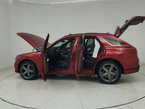 Used 2024 Genesis GV70 3.5T Sport w/ Sport Advanced Package image 75