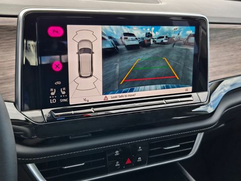 New 2026 Volkswagen Atlas SEL AWD/4WD image 10