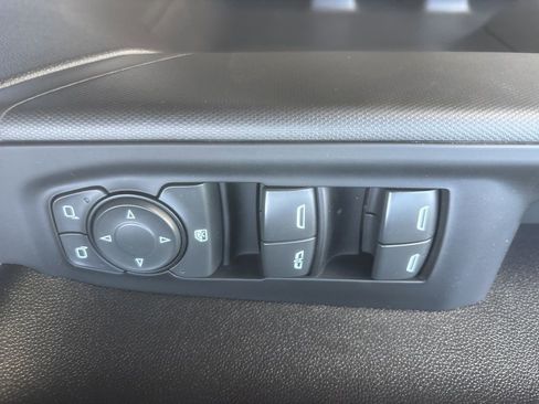 Used 2022 GMC Sierra 1500 Pro w/ Pro Value Package image 17