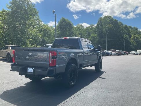 Used 2024 Ford F250 Lariat w/ Lariat Ultimate Package AWD/4WD image 5