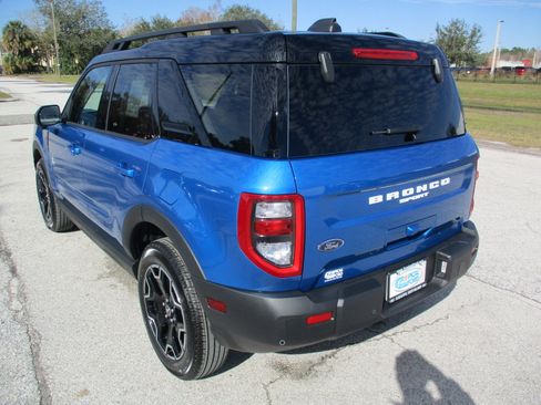 New 2025 Ford Bronco Sport Outer Banks w/ Outer Banks Tech Package+ image 5