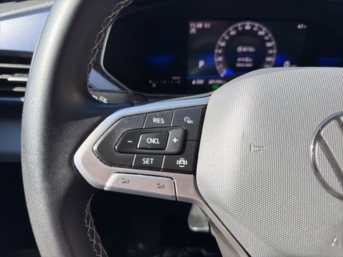 Used 2022 Volkswagen Taos SE image 20