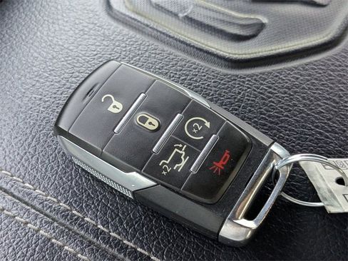 Used 2022 RAM 1500 Laramie w/ Sport Appearance Package image 31