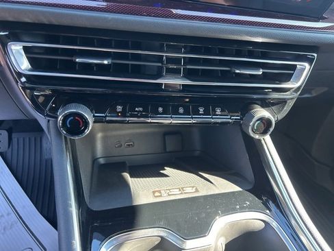 New 2026 Chevrolet Traverse Z71 w/ Enhanced Driving Package image 26