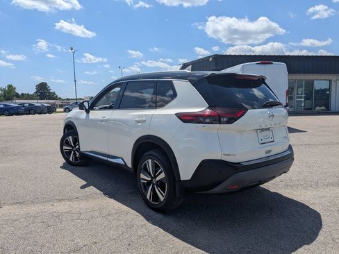 Used 2021 Nissan Rogue SL w/ Premium Package FWD image 8