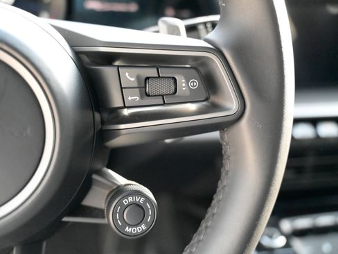 Used 2020 Porsche 911 Carrera S image 25