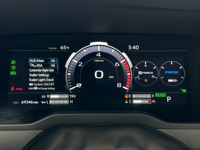 Used 2023 Toyota Sequoia Capstone AWD/4WD image 46