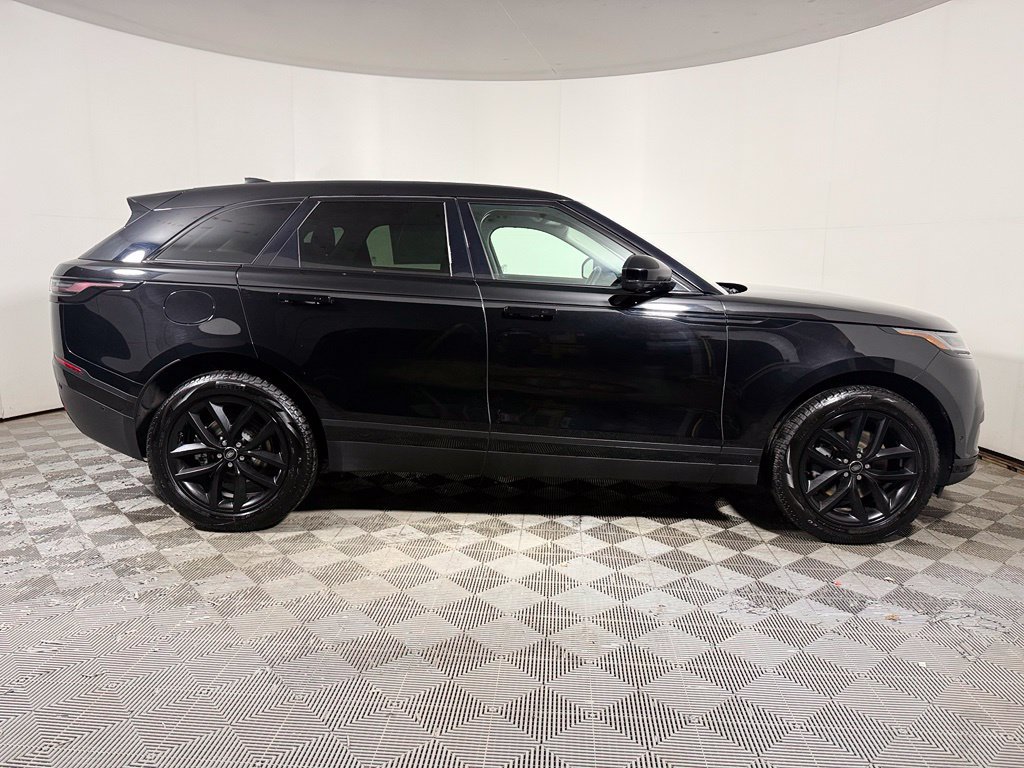 Used 2025 Land Rover Range Rover Velar S AWD/4WD image 8