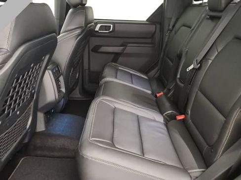 New 2025 Ford Bronco Badlands AWD/4WD image 21