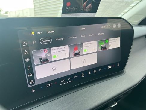 New 2026 Audi Q3 quattro 2.0T AWD/4WD image 13