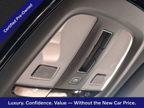 Certified 2023 Volvo XC60 B5 Plus w/ Climate Package AWD/4WD image 27