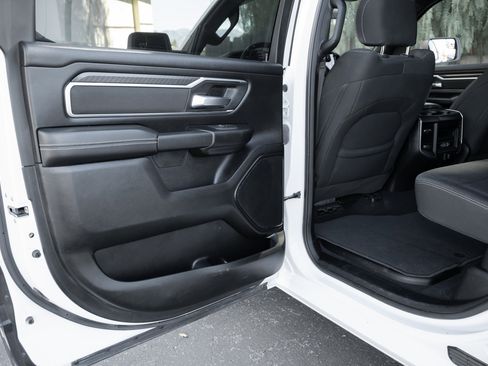 Used 2025 RAM 1500 Big Horn image 41