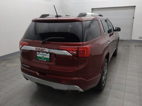 Used 2017 GMC Acadia Denali w/ Technology Package FWD image 7