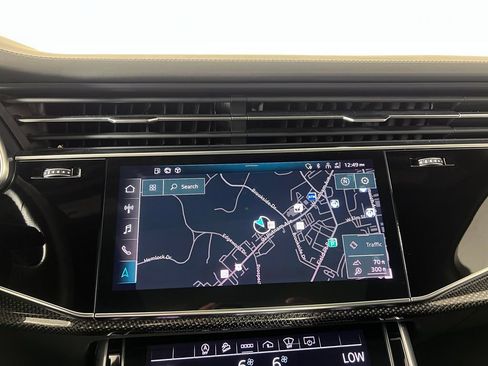 Used 2021 Audi SQ7 Prestige AWD/4WD image 30